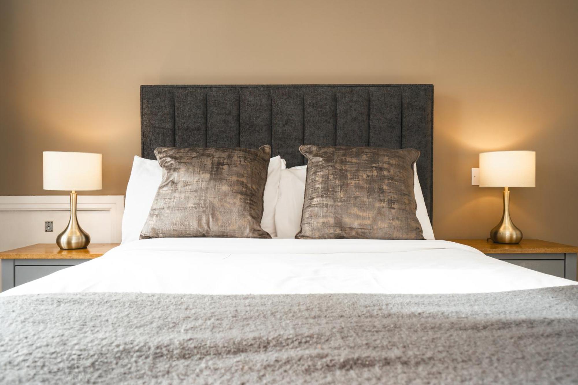 Rooms At The Dressers Arms Chorley  Eksteriør billede